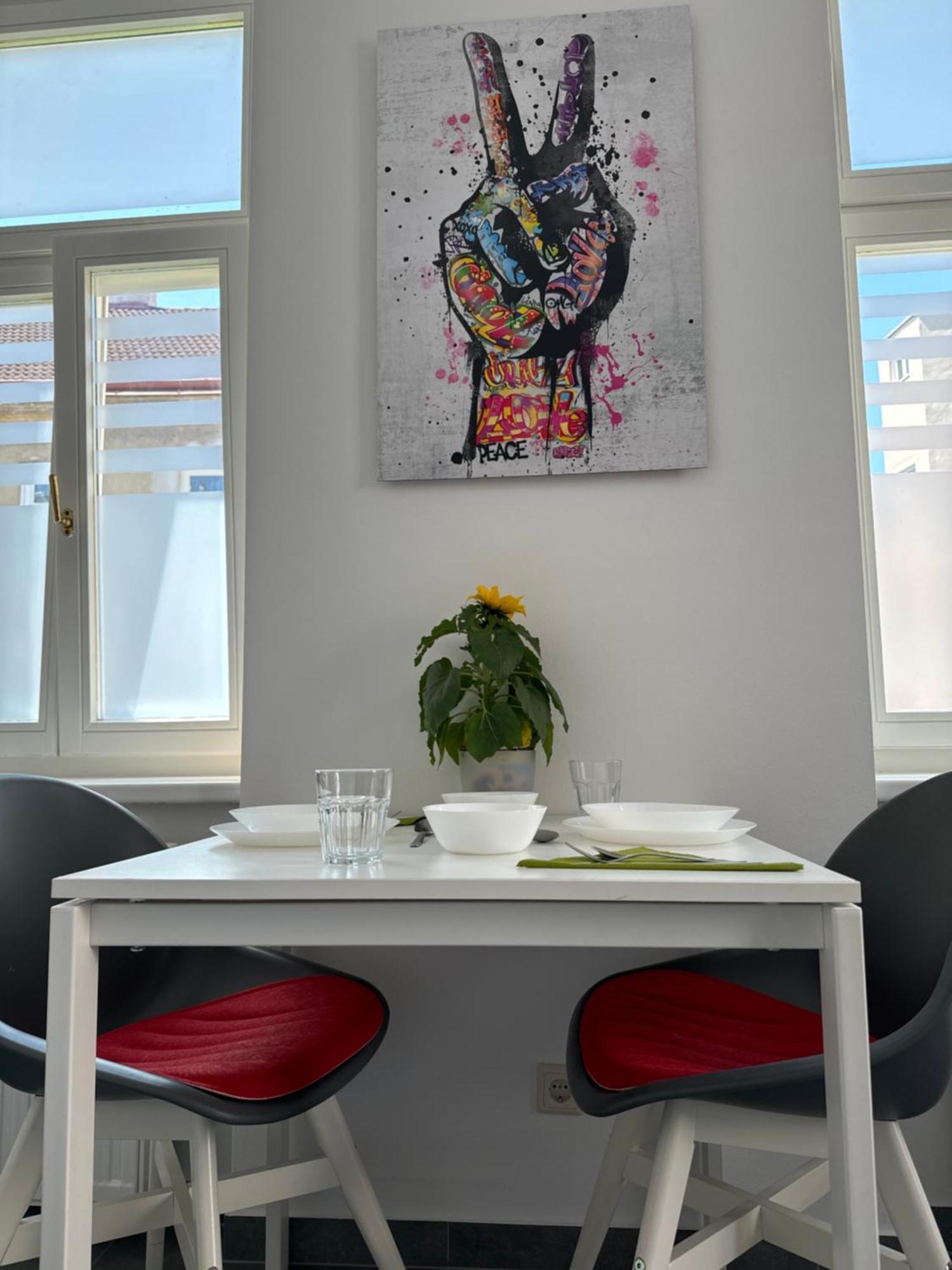 Klein Aber Fein Mit Terrasse Apartment Виена Екстериор снимка
